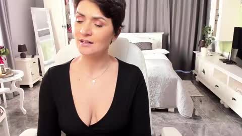 Ana online show from 03/06/25, 11:58