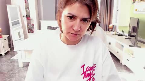 Ana online show from 03/11/26, 01:06