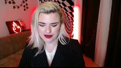 Snapshot of arianasaint chatting on 02/18/26, 05:31 Mistress Ariana online show from 02/18/26, 05:31