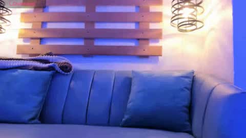 Snapshot of arianasantana chatting on 10/07/25, 01:08 Ari online show from 10/07/25, 01:08