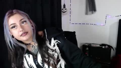 help me 100 hands up my OF is Free  online show from 11/22/25, 11:26