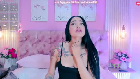 Snapshot of arianawest_ chatting on 05/28/26, 01:19 arianawest_ online show from 05/28/26, 01:19