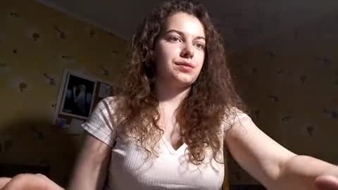 Snapshot of arianetrish chatting on 06/01/26, 03:14 Valery online show from 06/01/26, 03:14