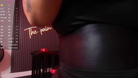 Snapshot of arianna__smith_ chatting on 09/23/25, 07:39 Arianna online show from 09/23/25, 07:39