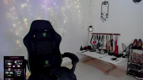 Snapshot of arianna_connor1 chatting on 09/15/25, 08:09 Arianna Connor online show from 09/15/25, 08:09