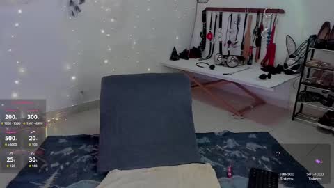 Snapshot of arianna_connor1 chatting on 09/18/25, 09:28 Arianna Connor online show from 09/18/25, 09:28