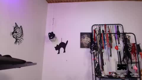 Snapshot of arianna_connorr chatting on 03/26/26, 02:00 arianna_connorr online show from 03/26/26, 02:00