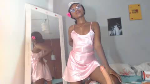 Snapshot of arianna_rossi11 chatting on 03/31/26, 01:33 arianna rossi online show from 03/31/26, 01:33