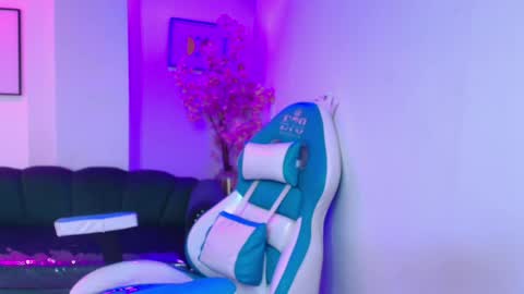 Snapshot of arianna_sweeet chatting on 04/07/26, 04:13 arianna_sweeet online show from 04/07/26, 04:13