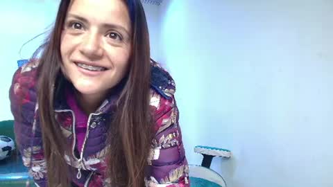 Snapshot of arianna_sweeet chatting on 06/28/26, 03:34 arianna_sweeet online show from 06/28/26, 03:34