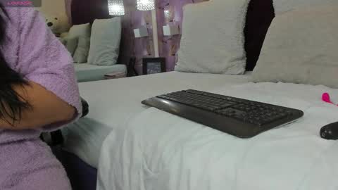 Snapshot of arianna_sweeg chatting on 02/20/26, 04:51 Arianna Sweeg online show from 02/20/26, 04:51