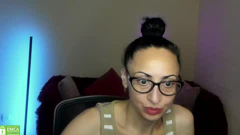 Arianna online show from 09/17/25, 06:20
