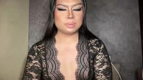 LOVELY online show from 01/15/25, 08:41