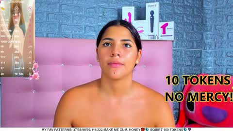 Snapshot of ariannalewis1 chatting on 01/31/25, 08:22 Arianna online show from 01/31/25, 08:22