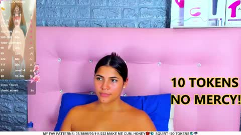 Snapshot of ariannalewis1 chatting on 02/01/25, 12:07 Arianna online show from 02/01/25, 12:07