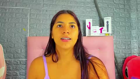 Snapshot of ariannalewis1 chatting on 02/19/25, 06:54 Arianna online show from 02/19/25, 06:54