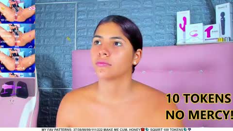 Snapshot of ariannalewis1 chatting on 02/21/25, 01:44 Arianna online show from 02/21/25, 01:44