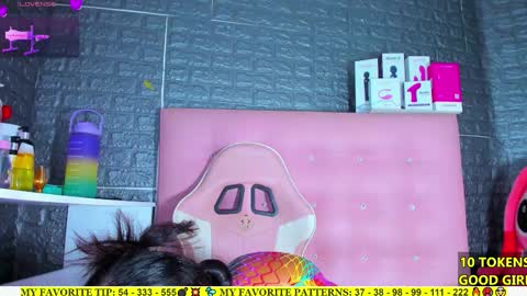 Snapshot of ariannalewis1 chatting on 09/26/25, 07:40 Arianna online show from 09/26/25, 07:40