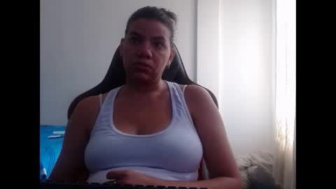 ariannaloovel online show from 02/03/25, 08:13