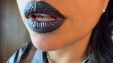 ariannasmyth online show from 04/30/26, 05:52