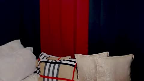 ARIANNE CUMS  online show from 10/27/25, 05:22