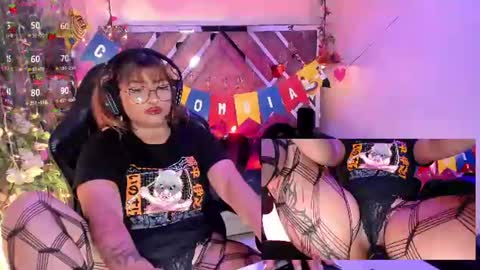 Snapshot of arianova_ chatting on 07/04/26, 01:17 Aria online show from 07/04/26, 01:17