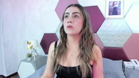 Snapshot of ariarous chatting on 03/20/26, 03:28 aria online show from 03/20/26, 03:28