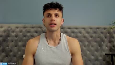 Snapshot of ariasaadeh chatting on 11/12/25, 12:16 ariasaadeh online show from 11/12/25, 12:16