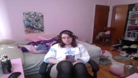 Ariathebrat online show from 06/19/26, 09:18