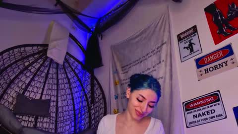 Aria online show from 02/28/26, 06:20