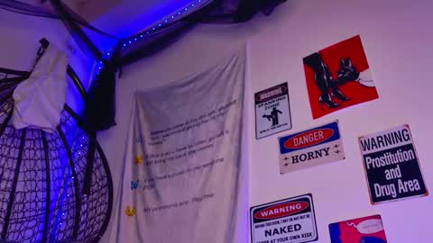 Snapshot of ariavossx chatting on 03/12/26, 09:21 Aria online show from 03/12/26, 09:21