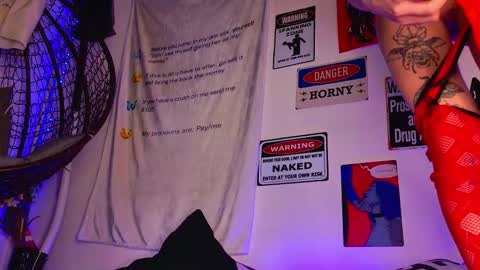 Snapshot of ariavossx chatting on 03/19/26, 09:52 Aria online show from 03/19/26, 09:52