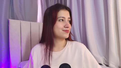 Snapshot of aribrunnet_ chatting on 02/19/25, 01:28 Ari Just Ari online show from 02/19/25, 01:28