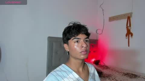 Snapshot of ariel_adan chatting on 04/23/26, 12:01 ariel_adan online show from 04/23/26, 12:01