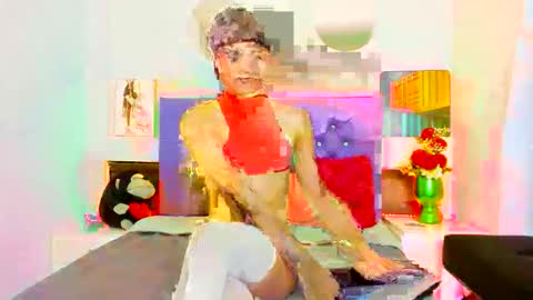 Snapshot of ariel_evans69 chatting on 10/05/25, 01:20 ariel evans69 online show from 10/05/25, 01:20