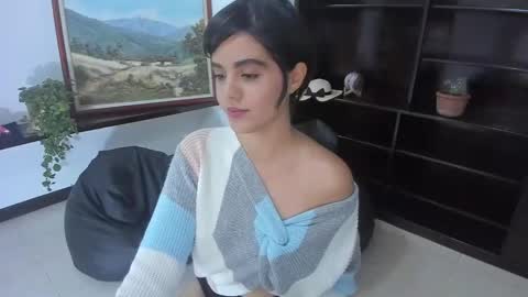 Snapshot of ariel_pinkdiamond chatting on 02/22/25, 09:12 Ariel Pink Diamond online show from 02/22/25, 09:12