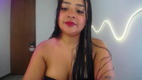 Snapshot of ariel_princess02 chatting on 02/23/26, 02:31 daniella online show from 02/23/26, 02:31