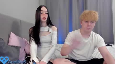 Snapshot of ariel_rouse chatting on 02/15/25, 02:55 Ariel online show from 02/15/25, 02:55