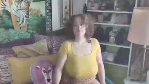 Arielle Ari online show from 10/15/25, 05:24