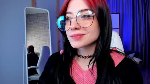 Snapshot of arielabradberry chatting on 01/04/25, 03:07 Ariel online show from 01/04/25, 03:07