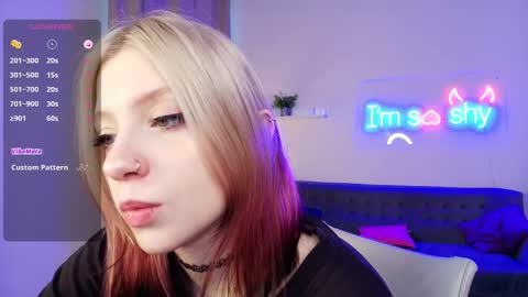 Snapshot of arielabradberry chatting on 03/19/26, 01:37 Ariel online show from 03/19/26, 01:37