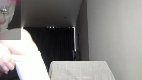 Ariel online show from 05/15/26, 11:50