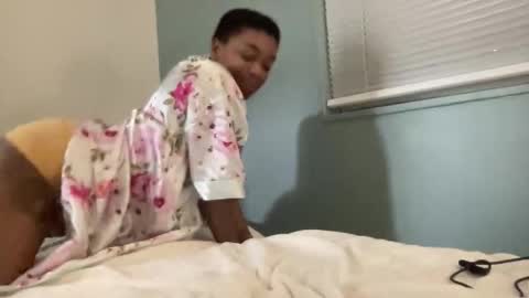 Snapshot of arielbliss69 chatting on 03/21/26, 02:49 arielbliss69 online show from 03/21/26, 02:49