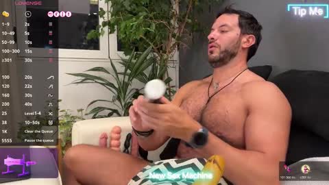 Ariel online show from 03/02/26, 04:25