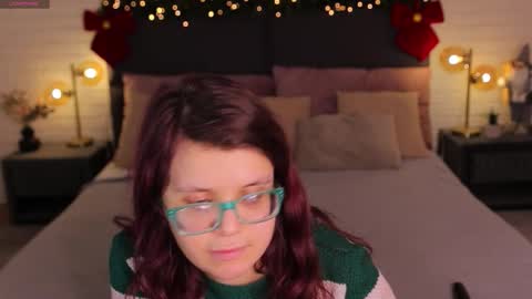 Ariell Mini online show from 12/18/25, 07:14