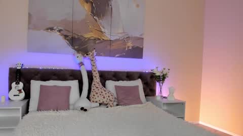 Ariella GTM3  Tue Wed Thu Fri Sat  0400 am-1030pm online show from 12/24/24, 01:06