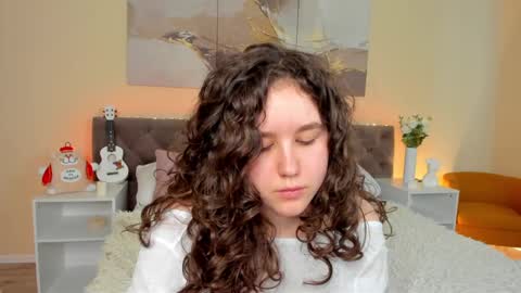 Ariella GTM3  Tue Wed Thu Fri Sat  0400 am-1030pm online show from 02/06/25, 07:24