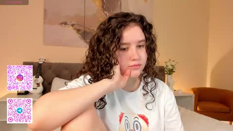 Ariella GTM3  Tue Wed Thu Fri Sat  0400 am-1030pm online show from 09/19/25, 12:12