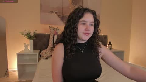 Ariella GTM3  Tue Wed Thu Fri Sat  0400 am-1030pm online show from 05/07/26, 01:33