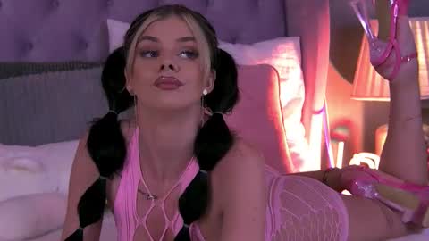 Ariell online show from 09/11/25, 05:13